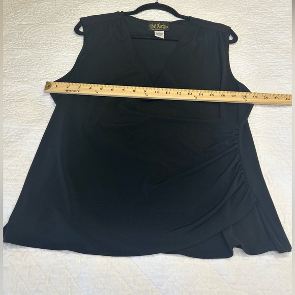 Bob Mackie “Wearable Art” Black, Wrap Style Sleeveless Top w/Ruching. Size Large - Picture 5 of 7